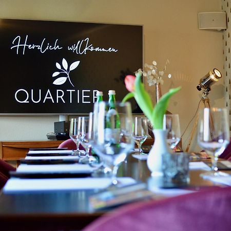 Logis Hotel Quartier 5, Saechsische Schweiz, Mit Restaurant, Cafe & Bar 卡劳特格瑞斯赫 外观 照片