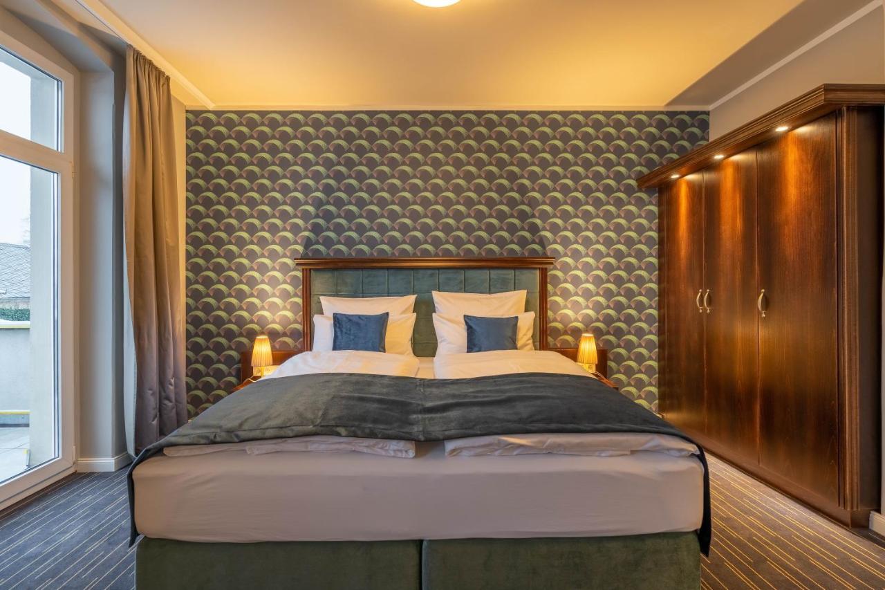 Logis Hotel Quartier 5, Saechsische Schweiz, Mit Restaurant, Cafe & Bar 卡劳特格瑞斯赫 外观 照片